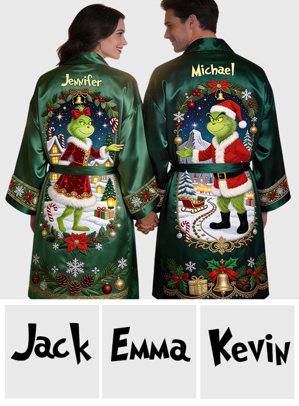 Merry Christmas - Green Couple - Personalized Stole Christmas Satin Robe