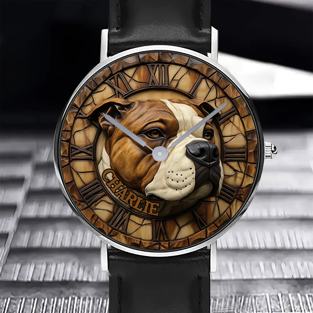Montre-bracelet personnalisée pour chien American Staffordshire Terrier courageux