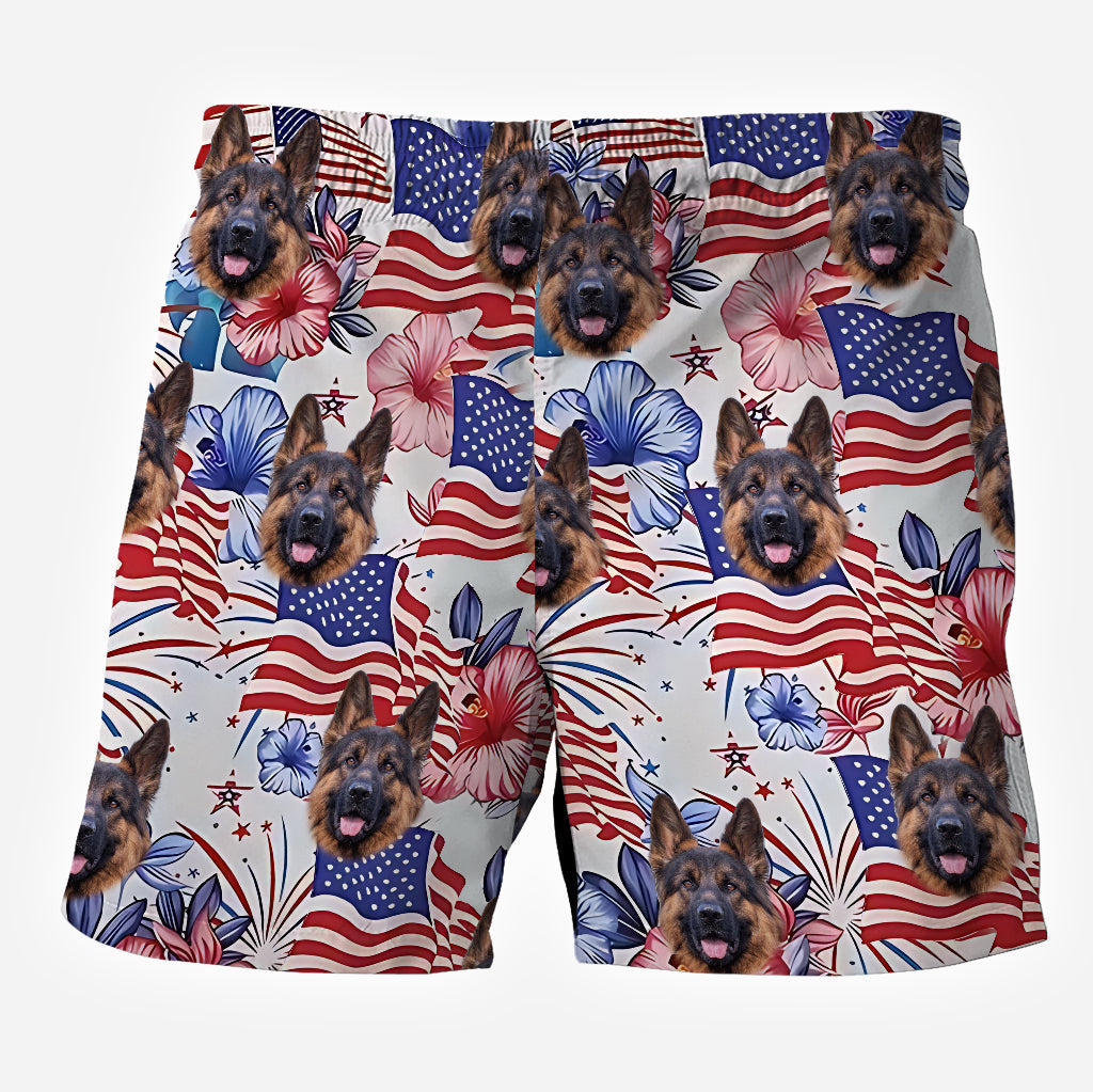 Chemise hawaïenne personnalisée pour chien et short pour homme « Chien patriotique » - Modèles patriotiques