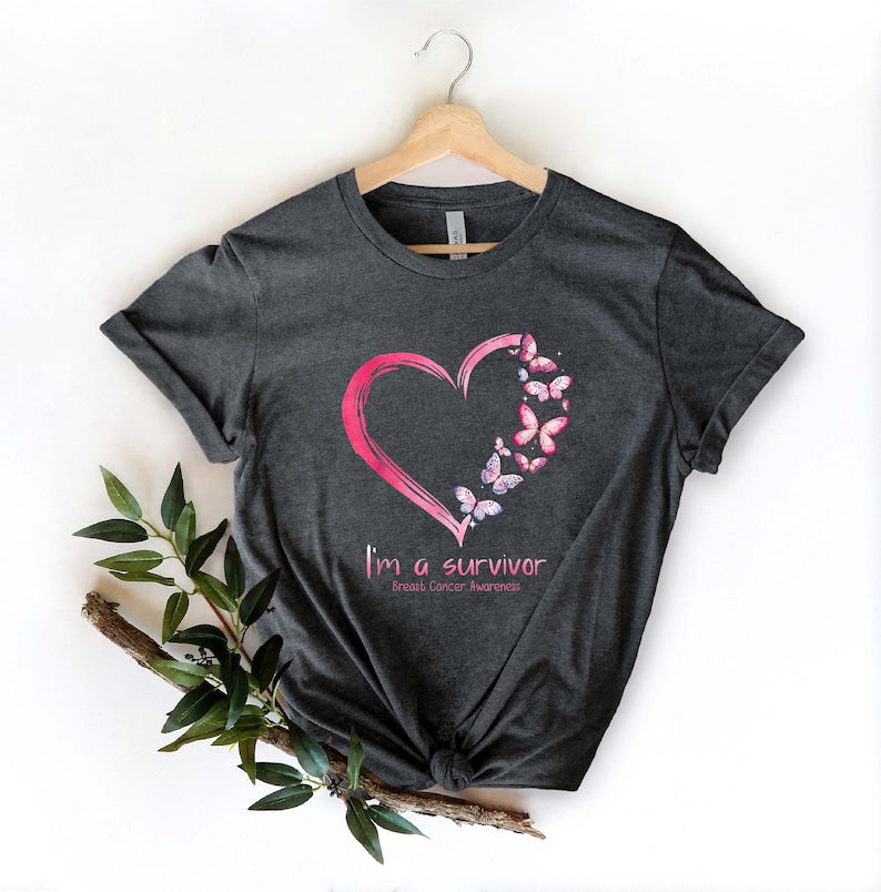 T-shirt « Je suis une survivante » – Sensibilisation au cancer du sein (T-shirt et sweat à capuche) 0924